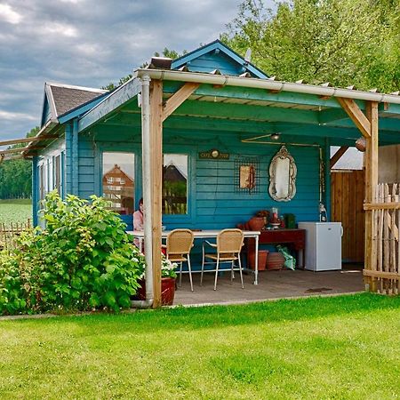 Artistiek Vakantiehuisje Хулст Екстериор снимка