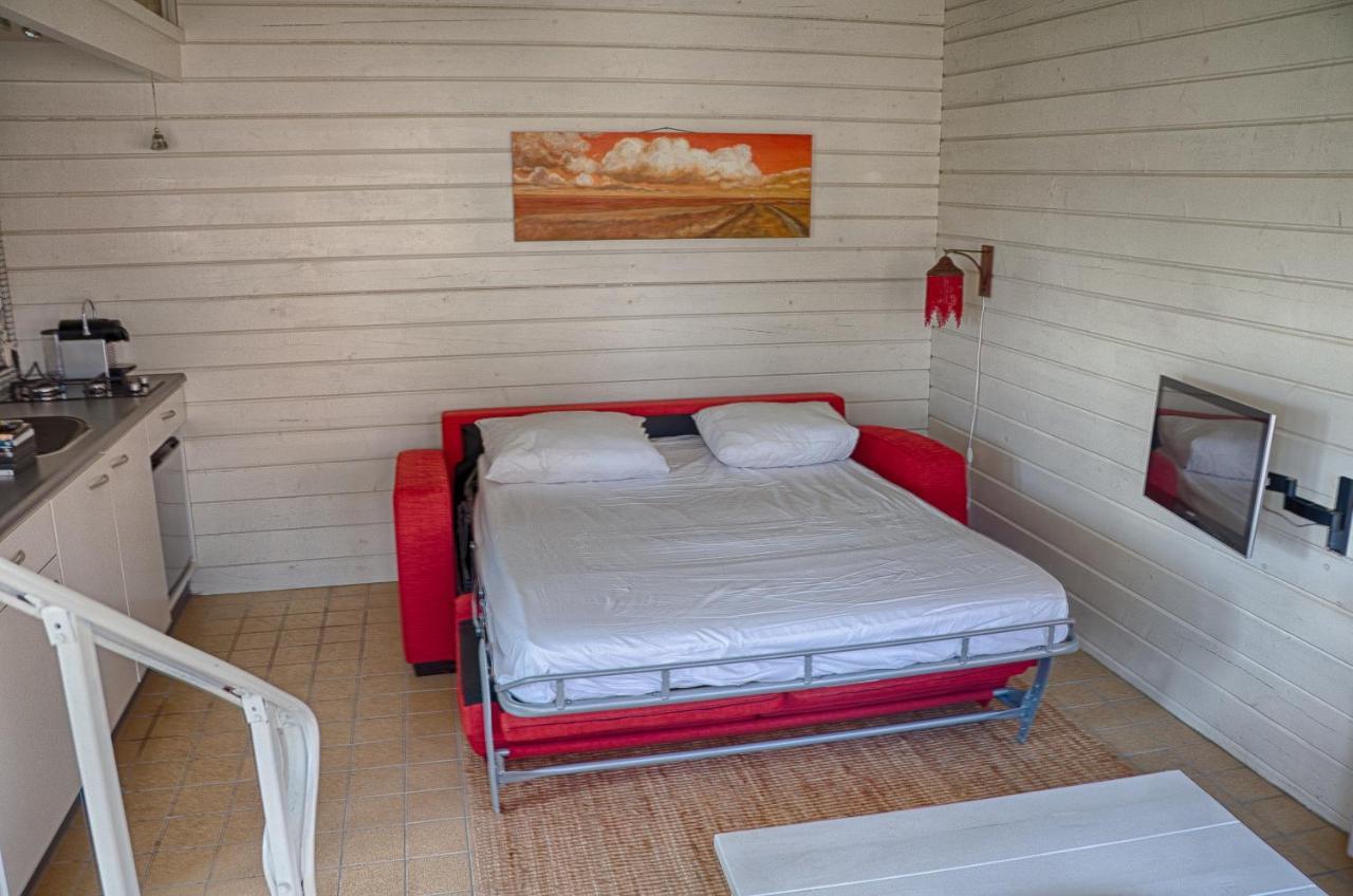 Artistiek Vakantiehuisje Хулст Екстериор снимка