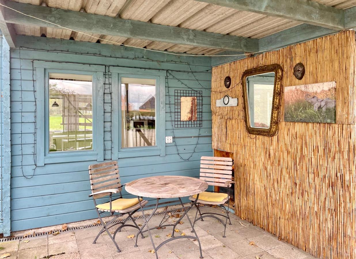 Artistiek Vakantiehuisje Хулст Екстериор снимка