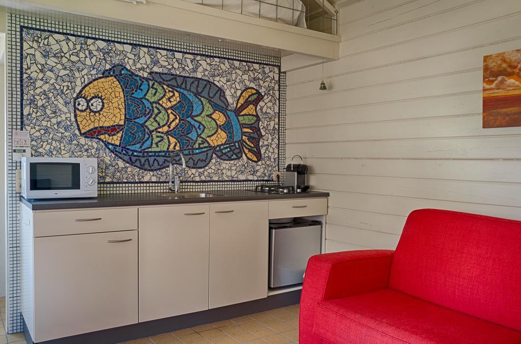 Artistiek Vakantiehuisje Хулст Екстериор снимка